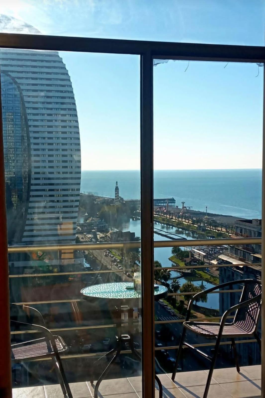 Gio Batumi Exterior foto